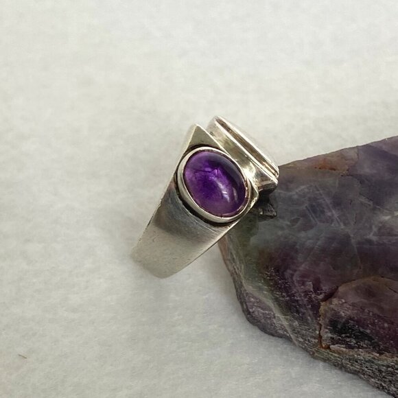 Sterling Silver 925 Asymmetric Oval Purple Amethyst Cabochon Ring Sz 5.75 - Picture 12 of 16